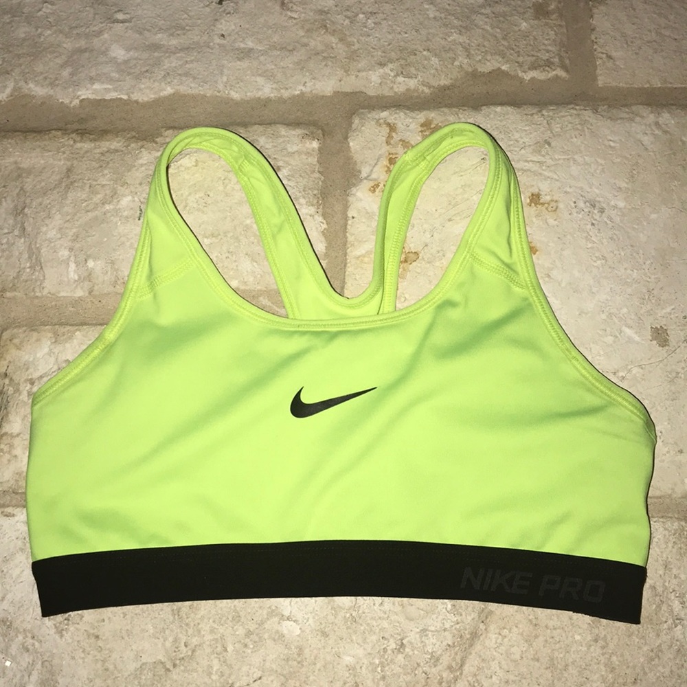 NIKE SPORTS BRA